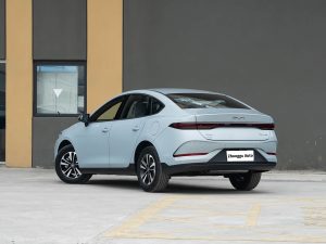 BYD 2026 Qin PLUS DM DM-i R16 Plug-in Hybrid 5-Seater Sedan New Energy Vehicle Cheap Price Qin Plus — image 5