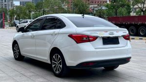 Second Hand Cars Top Selling Chery Arrizo 5 PRO 2021 1.5L CVT Engine CVT Transmission Second-hand Fuel Car — image 1